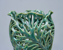 Load image into Gallery viewer, 012 Green Coral Vase