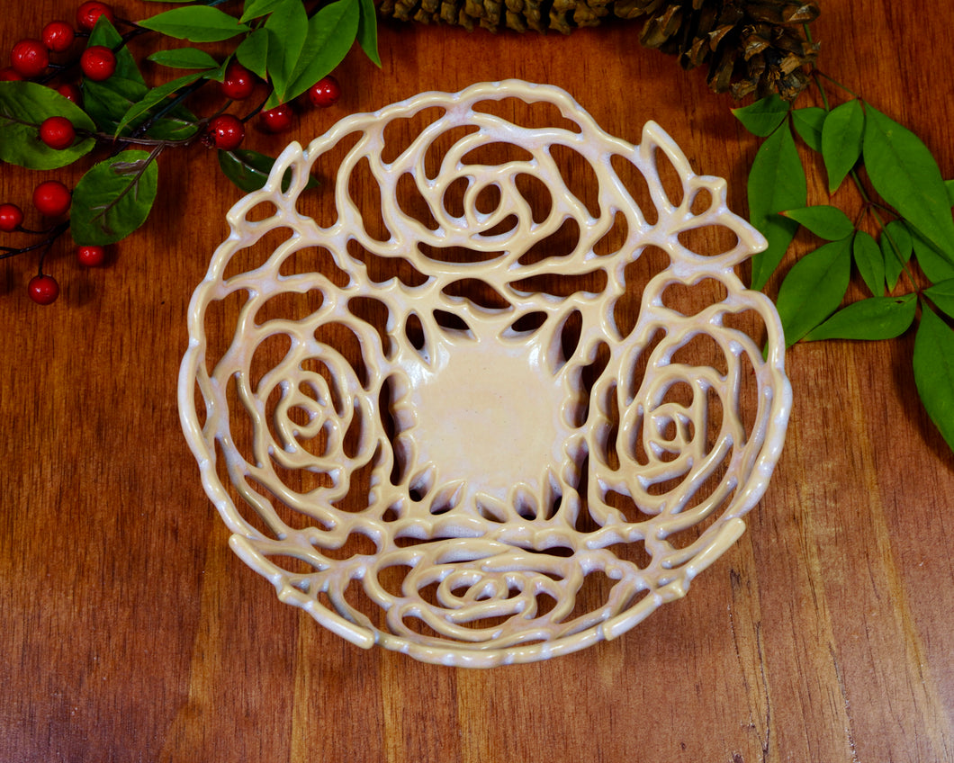 006 Rose Bowl in Frosty Pink