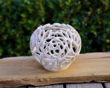 Load image into Gallery viewer, 001 Rose Luminary in Pure White