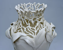 Load image into Gallery viewer, 010 Iris Centerpiece Vase