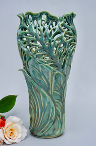 012 Green Coral Vase